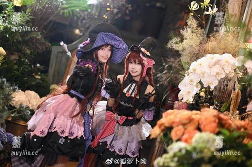 狐萝卜呦的天台美图图集，不看你绝对会后悔的诱惑作品！