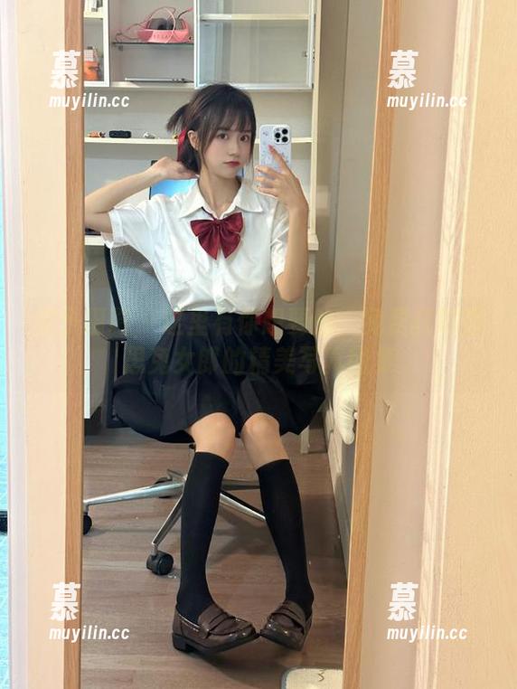 甜予摄影-思思 甜予摄影 - 这里有你想要的:免费获取思思兔女郎的精美写真图集
