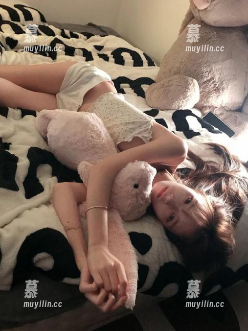 相扑猫 微密圈 - 相扑猫办公室写真集:感受壁纸背后的创意与故事
