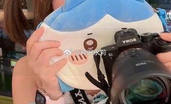 最新资源大揭秘，神沢永莉绫蛋糕裙与吊带袜汐的故事