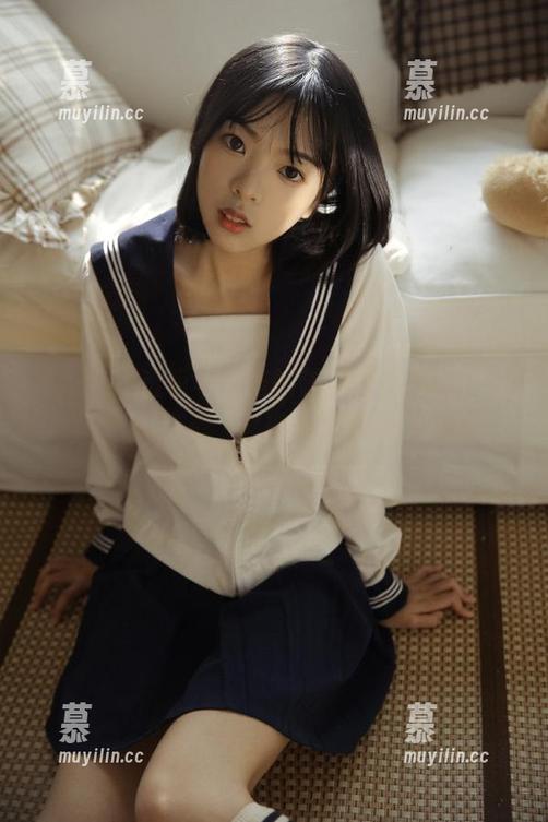 秀人网-优琪琪子yuki 秀人网 - 透明与优雅的碰撞:优琪琪子yuki写真图集,展现多样风格的美丽