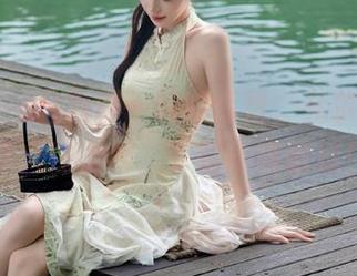 秀人网 – 只为那一瞬的惊艳，允尔校服图集火热上线，下载不容错过！