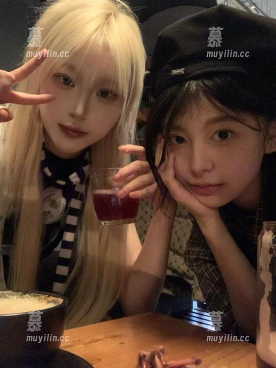 秀人网 - 经典牛仔裤写真作品精选，凯竹廿十教你如何穿出无限魅力与风格