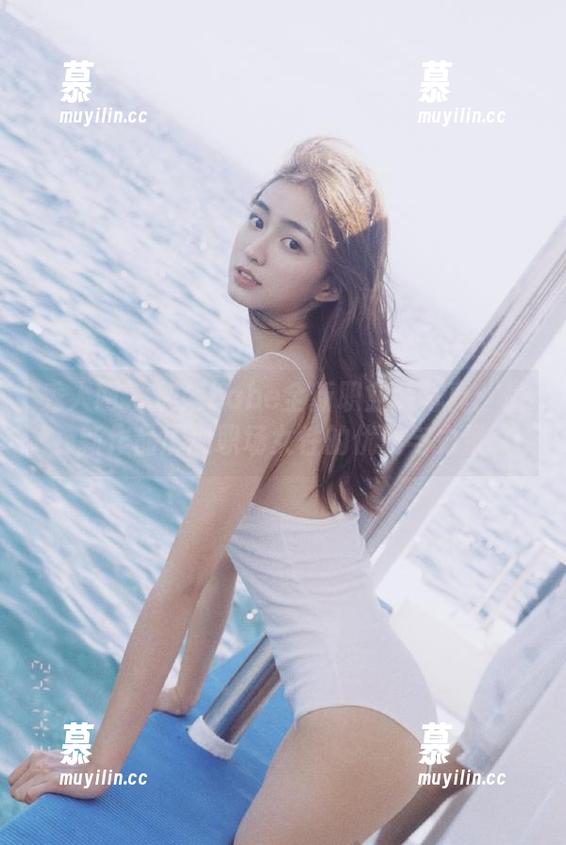 秀人网-加朵babe 秀人网 - 加朵babe全新职业装写真:最新作品展现职场女性的优雅与力量