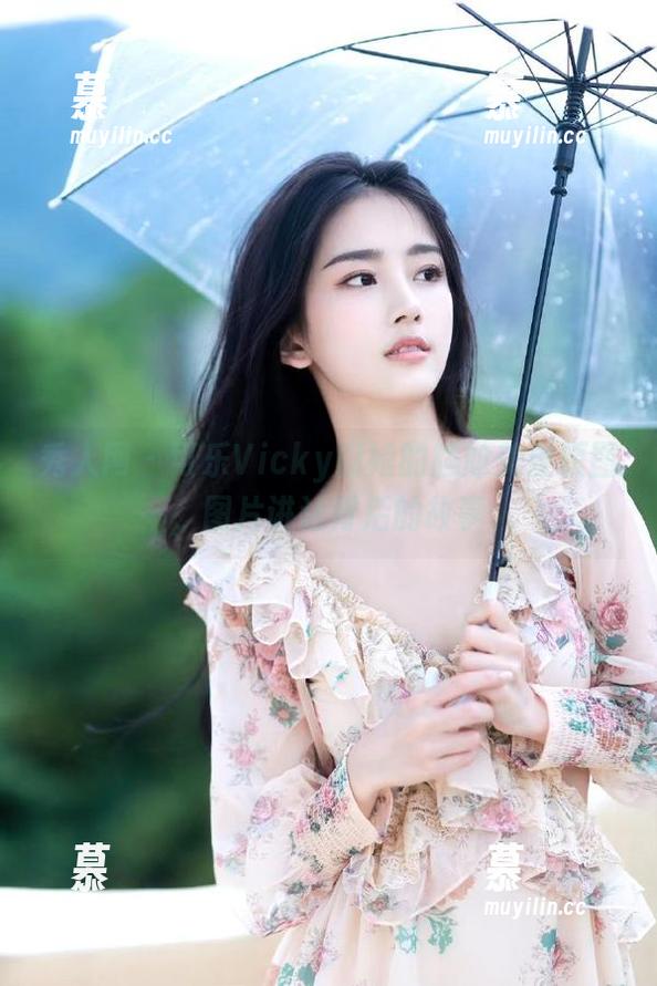 秀人网 - 可乐Vicky厨娘的尴尬美食原图，图片讲述背后的故事