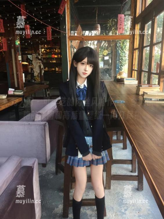 秀人网 - 可可芝的肉丝风格作品，令人惊艳的原图和高质量壁纸一网打尽！