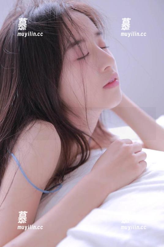 秀人网-娇喘JC 秀人网 - 用无圣光的视角重塑美,“娇喘JC”的透明写真让你心动