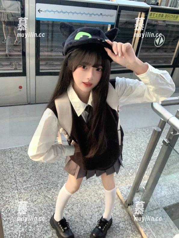 秀人网 - 观看林杉杉独特水手服写真，享受每一瞬间的美丽与活力