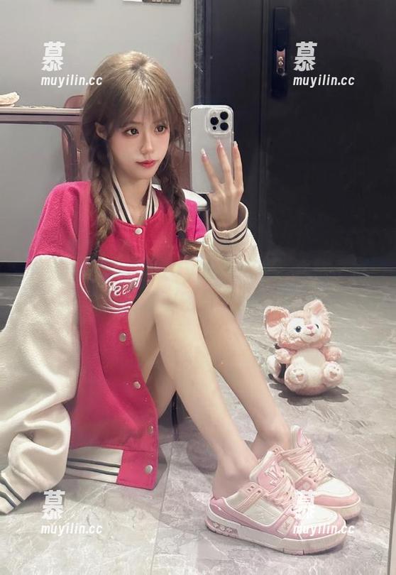 秀人网-汐汐baby 秀人网 - 汐汐baby的妹妹写真合集:探索私房的秘密与少女的灵动