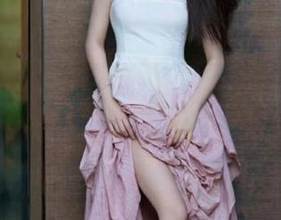 秀人网 – 迷人制服风格：盼盼龙女sunny的精选写真图库赏析