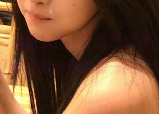 秀人网 – 私语baby红裙写真作品集：梦幻图片和全新资源一网打尽