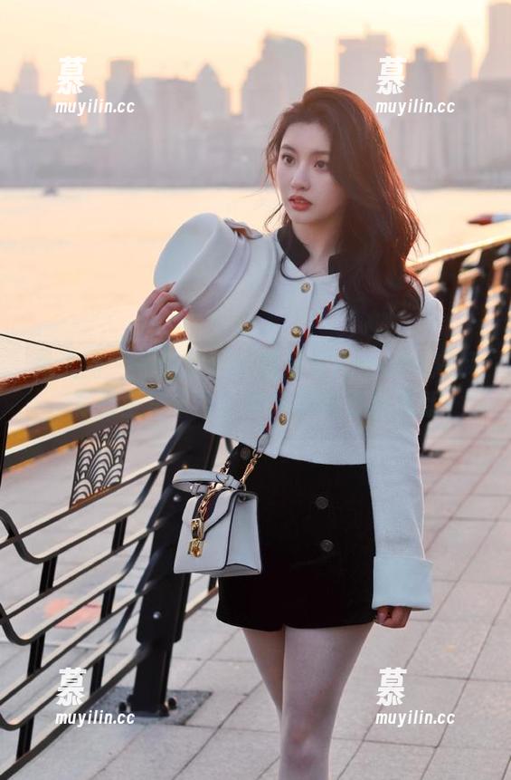 秀人网-程慧娴Phoebe 秀人网 - 一键获取!程慧娴Phoebe短裤写真全集下载,带你领略夏日清新