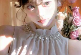 秀人网 – 美七mia女神写真资源汇总：探寻每一幅作品背后的深层故事