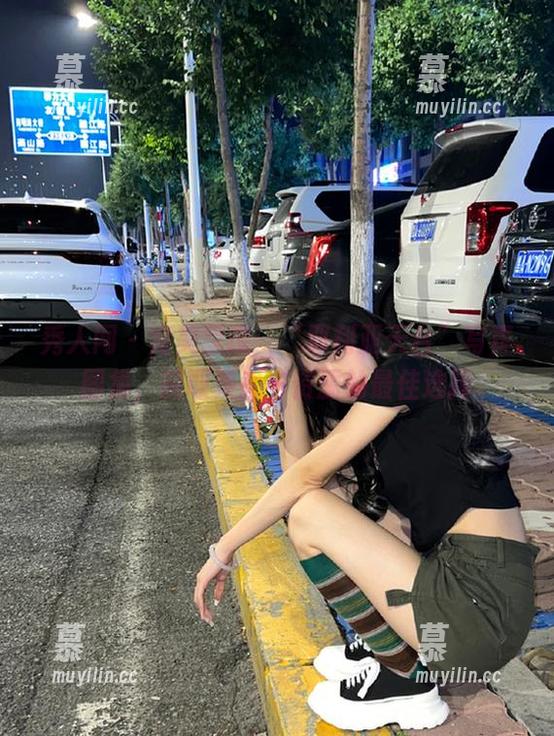 秀人网-耶利亚 秀人网 - 完美呈现:“耶利亚天台”写真图集,获取灵感与资源的最佳选择