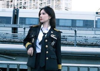 秀人网 – 精选艾栗栗栗栗栗栗吖奶牛主题图片，展现少女与自然和谐相处的美妙瞬间