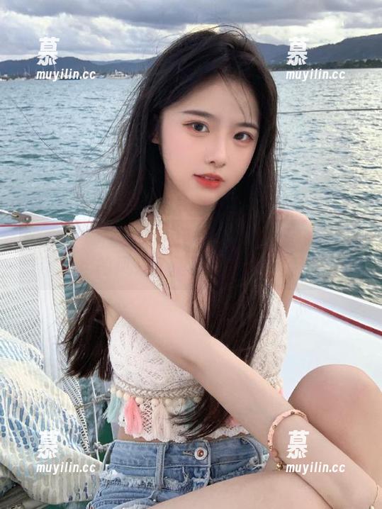 秀人网 - 从写真中感受女王葛征净高184cm的风采：精彩合集不容错过