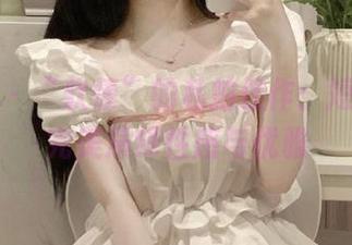 秀人网 – “软情”的私拍佳作：短裤系列完美演绎性感与优雅