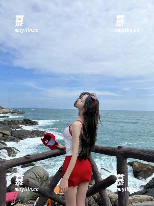 秀人网-陈怡曼 秀人网 - 陈怡曼黑白风格写真合集:沉浸在对比与情感的照片之中