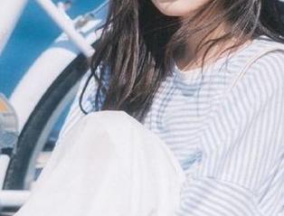 紧急企划 – 走进小婕的镂空世界，感受她精致写真套图带来的清新气息
