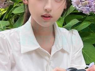 紧急企划 – 林书辞美脚写真作品全新更新，谁说细节不重要？