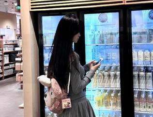 美媛馆 – MARA酱化身时尚秘书，写真美图带你走进她的世界！