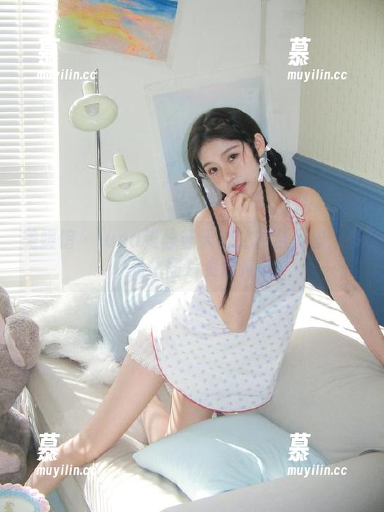 美媛馆-luna张静燕 美媛馆 - luna张静燕天台的独特风景:多元化图片资源库