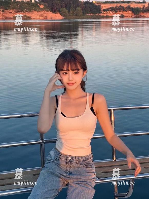 美媛馆-张恬恬 美媛馆 - 张恬恬双人套图,捕捉无数温馨时刻,令人心动的美好作品!