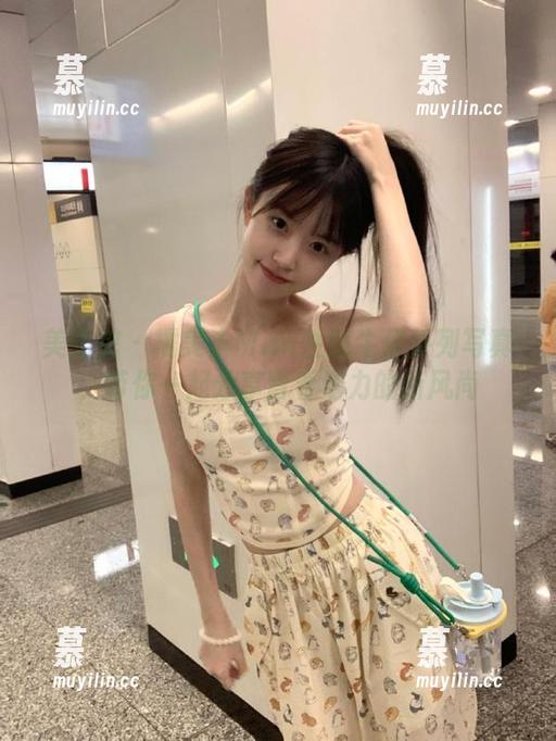 美媛馆-糯美子Mini 美媛馆 - 糯美子Mini性感牛仔系列写真,带你一起分享青春活力的新风尚