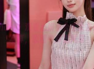 花漾show – 观看心妍小公主女友的经典写真，原图中尽显风采