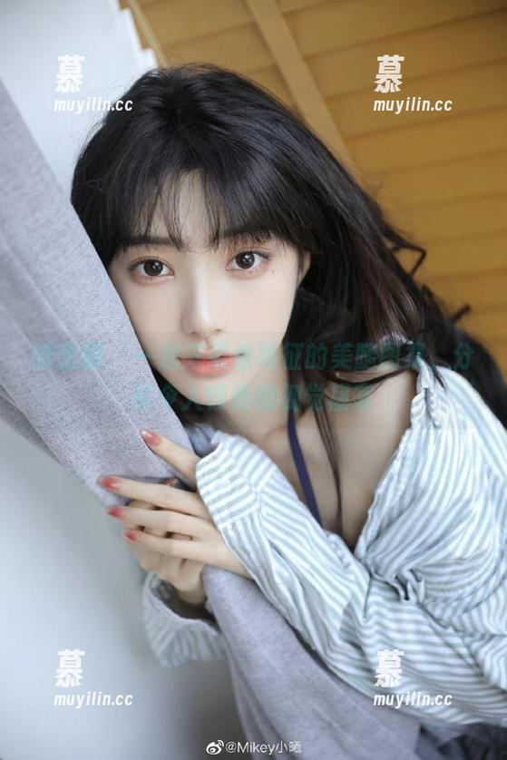 葛征 微密圈 - 一起来看看葛征的美腿图集,分享令人惊艳的视觉盛宴