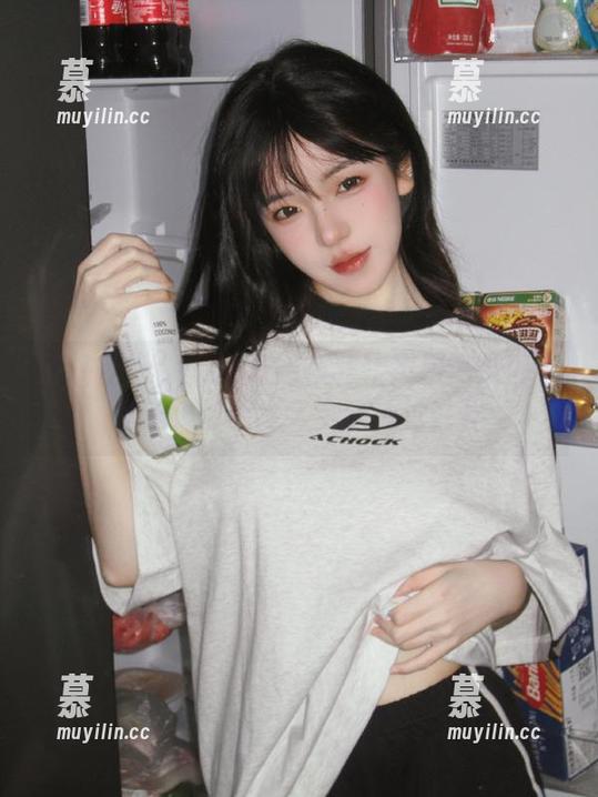 蜜桃社-Cris_卓娅祺 蜜桃社 - Cris_卓娅祺独特风格网袜图包精选,带你进入全新视觉世界
