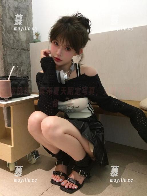 蜜桃社 - 真希夏天限定写真，免费下载让你一探究竟！