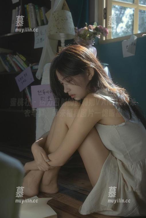 蜜桃社-韵莉娜VANILLA 蜜桃社 - 热力四射的韵莉娜VANILLA泳衣写真,带来福利图片一饱眼福