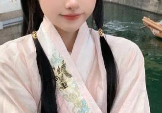 语画界 – 雅雯的丝袜写真艺术，高清壁纸带你进入梦幻世界