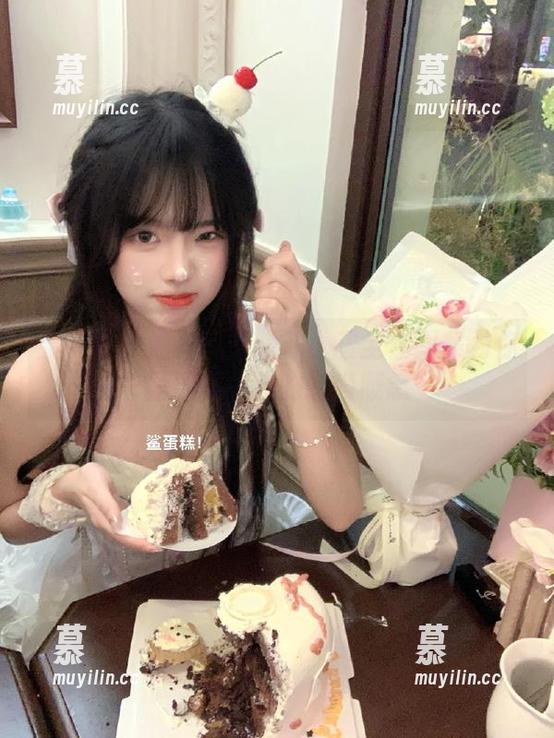 轰趴猫-苏小暖 轰趴猫 - 油亮风情:苏小暖全套图集为你呈现不一样的时尚概念