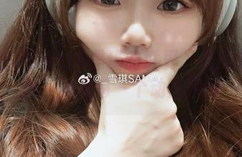 探索雪琪SAMA黑猫的世界：绝美照片合集，捕捉每一个动人瞬间