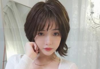 绝美牛仔裤图集分享，走进“雯妹不讲道理”的时尚世界与独特风格