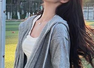 魅妍社 – 小乔Joyi眼镜写真作品大揭秘，快来欣赏精彩图片分享吧