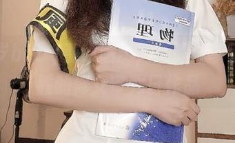 鹿八岁baby引领潮流，高清分享引人入胜的修女审判日作品